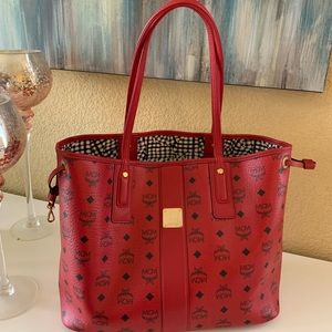 SOLD MCM Medium Liz Tote